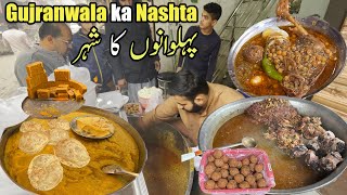 Guru Nanak Pura Food Street GUJRANWALA  Famous Nashta in Gujranwala [upl. by Lindholm542]