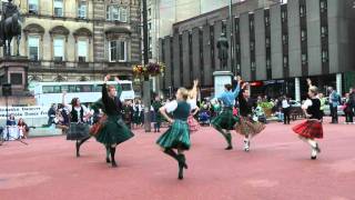 Scottish folk dance Strathspey amp Tulloch [upl. by Assirralc30]