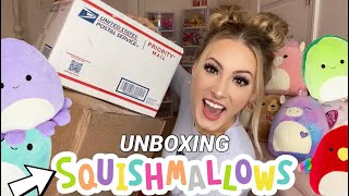 MY FIRST EVER SQUISHMALLOW UNBOXINGFIRST IMPRESSIONS IM ADDICTED [upl. by Carlyn475]