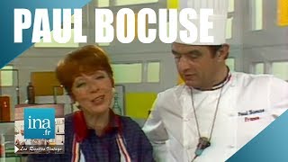 Le coq au vin de Paul Bocuse  Archive INA [upl. by Adnauqaj]