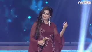 Deewani Mastani live performance  shreya ghosal [upl. by Kerekes]