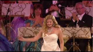 In mir klingt ein Lied Andre Rieu and sung by Mirusia HD1080 [upl. by Naesar773]