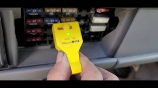 How To Use a Fuse Tester Made by EATON [upl. by Irt780]