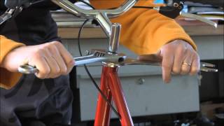 Regolazione serie sterzo City Bike e MTB [upl. by Drusie]