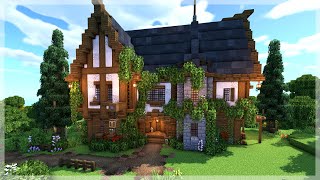 Minecraft How to Build a Medieval TavernInn [upl. by Vivl]