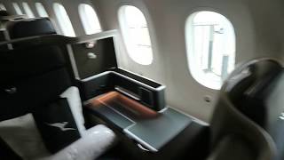 Qantas Business Class Review  Selecting the Best Seats [upl. by Anaiv]