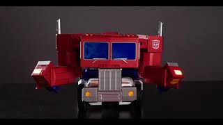 TRANSFORMERS AutoConverting Optimus Prime Built by Robosen [upl. by Verlie]